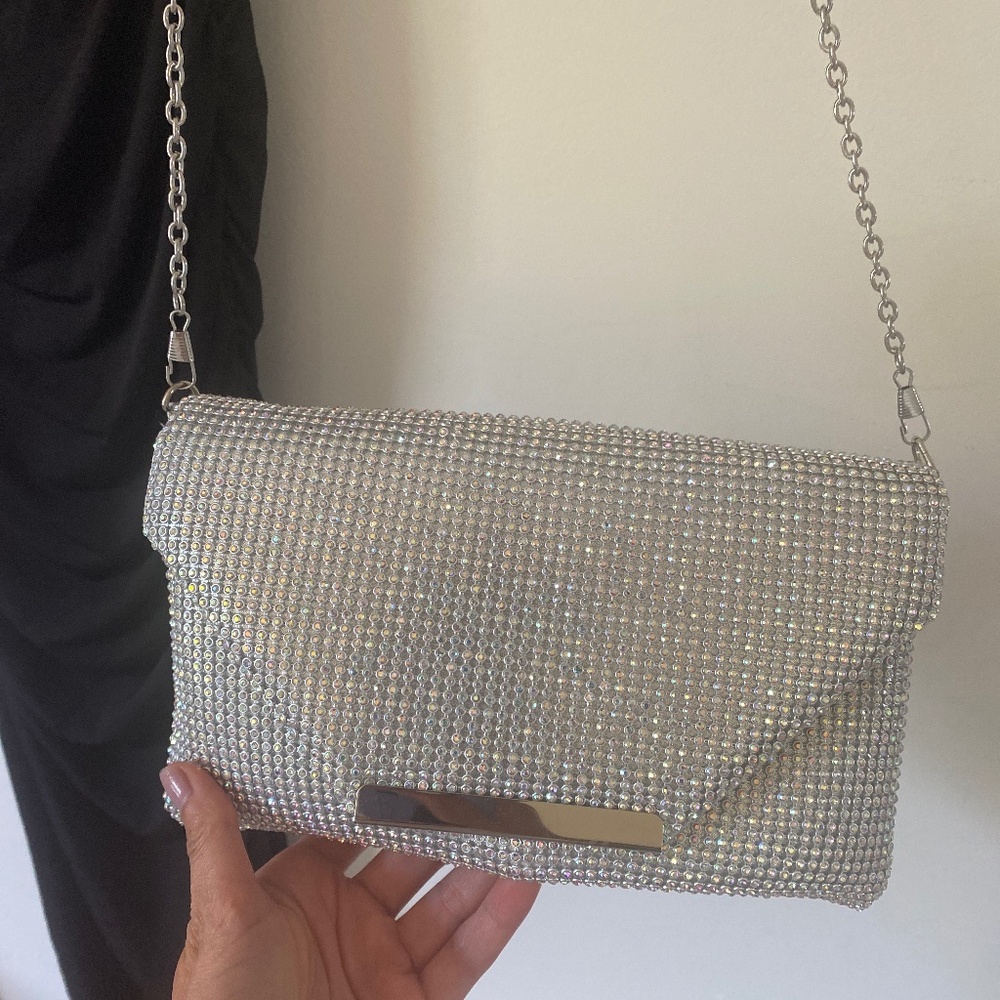 Windsor Crystal Clutch Bag/Purse w/Removable Chain